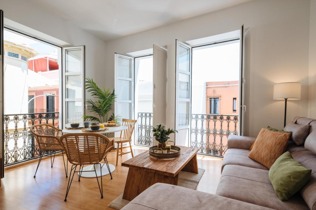Hostly Rivero 2A Center Loft-Fibre-Communal Terrace-Parking Optional-Cless Siviglia Esterno foto