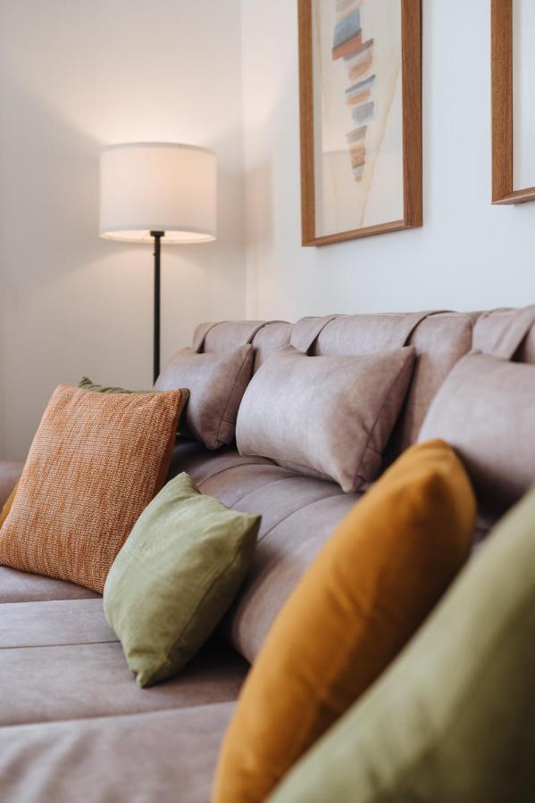 Hostly Rivero 2A Center Loft-Fibre-Communal Terrace-Parking Optional-Cless Siviglia Esterno foto