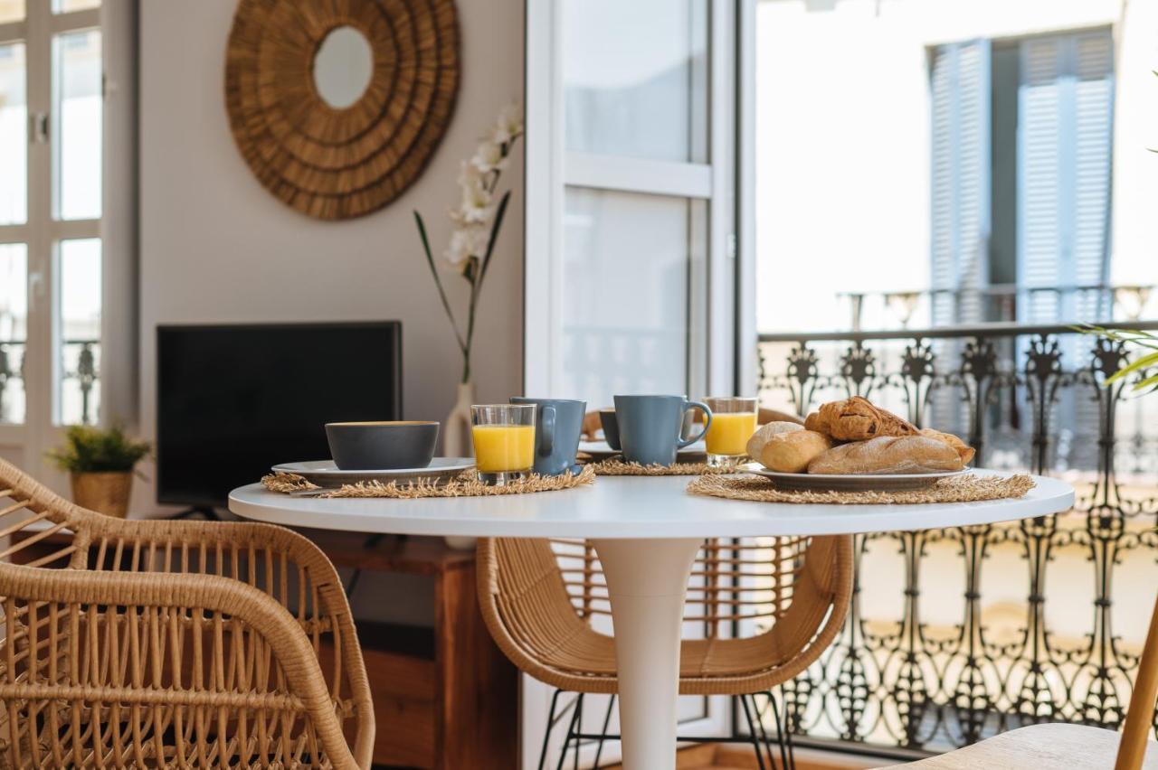 Hostly Rivero 2A Center Loft-Fibre-Communal Terrace-Parking Optional-Cless Siviglia Esterno foto