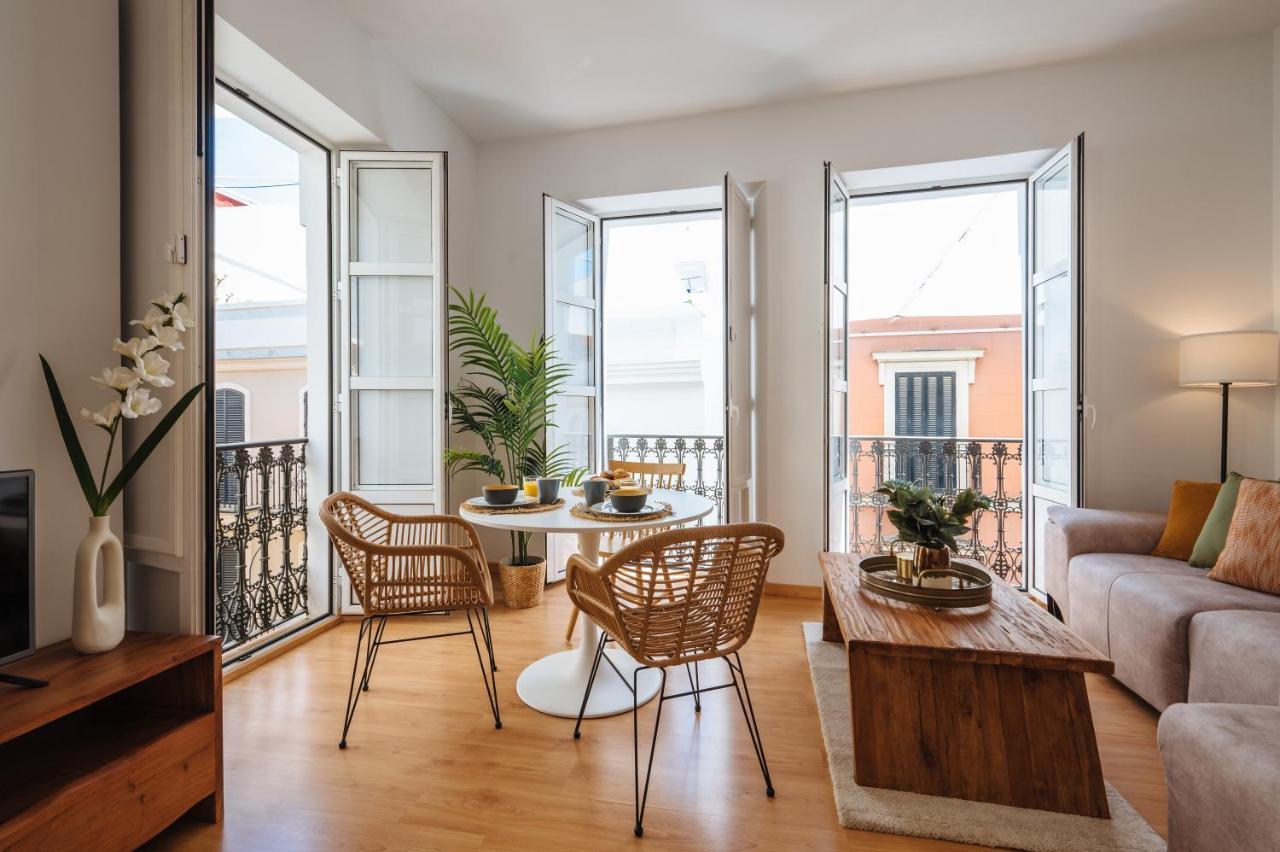 Hostly Rivero 2A Center Loft-Fibre-Communal Terrace-Parking Optional-Cless Siviglia Esterno foto